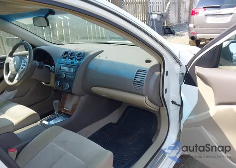 2009 Nissan Altima 2.5 S из США, поврежденный, VIN 1N4AL21E59C136272